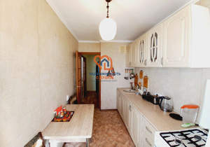2-к квартира, вторичка, 61м2, 8/9 этаж