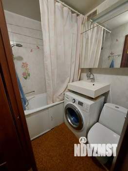 2-к квартира, вторичка, 43м2, 1/5 этаж