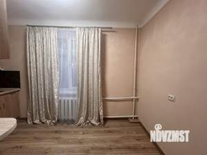 2-к квартира, вторичка, 40м2, 1/4 этаж