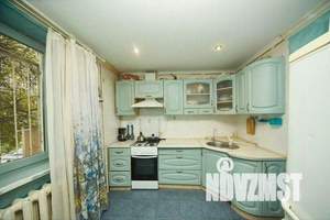 2-к квартира, вторичка, 54м2, 1/5 этаж