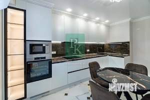 3-к квартира, вторичка, 82м2, 11/11 этаж