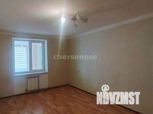 4-к квартира, вторичка, 100м2, 1/5 этаж