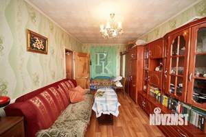 3-к квартира, вторичка, 61м2, 5/5 этаж