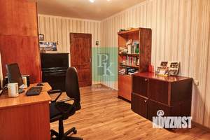 3-к квартира, вторичка, 72м2, 1/2 этаж