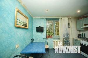 2-к квартира, вторичка, 54м2, 1/5 этаж