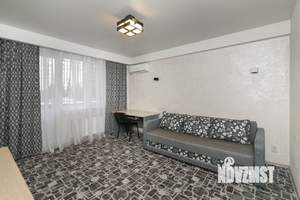 2-к квартира, вторичка, 74м2, 1/10 этаж