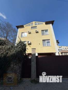 3-к квартира, вторичка, 127м2, 3/4 этаж