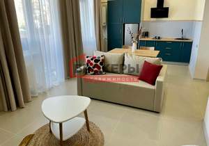 Студия квартира, вторичка, 38м2, 1/10 этаж