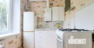 2-к квартира, вторичка, 37м2, 1/2 этаж