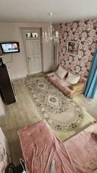 2-к квартира, вторичка, 63м2, 3/3 этаж