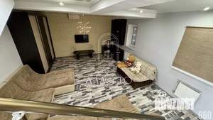 2-к квартира, вторичка, 73м2, 1/5 этаж