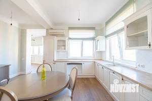 3-к квартира, вторичка, 122м2, 3/4 этаж