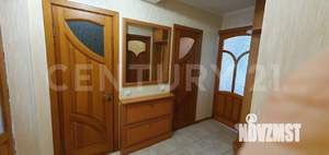 2-к квартира, вторичка, 61м2, 5/5 этаж