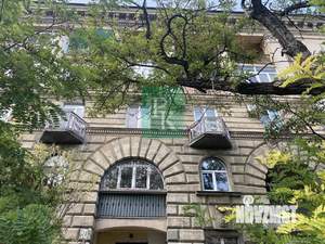 4-к квартира, вторичка, 90м2, 2/5 этаж