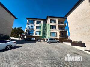 4-к квартира, вторичка, 135м2, 1/3 этаж