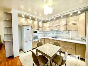 1-к квартира, вторичка, 40м2, 3/10 этаж