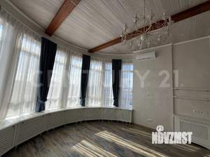 3-к квартира, вторичка, 126м2, 10/11 этаж