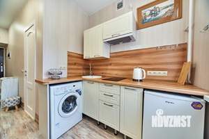 2-к квартира, вторичка, 54м2, 1/4 этаж