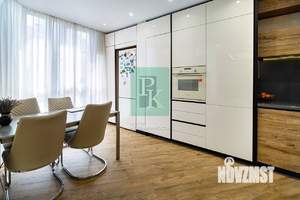 3-к квартира, вторичка, 130м2, 9/10 этаж