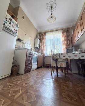 2-к квартира, вторичка, 48м2, 3/3 этаж