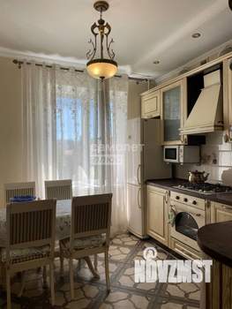 3-к квартира, вторичка, 63м2, 2/3 этаж