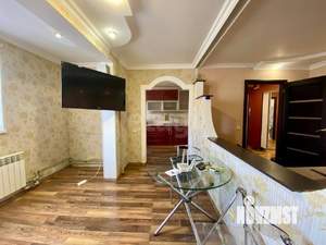 2-к квартира, вторичка, 56м2, 9/9 этаж