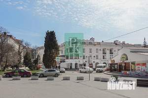 3-к квартира, вторичка, 66м2, 1/3 этаж