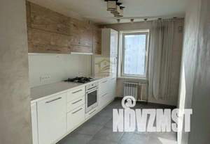 3-к квартира, вторичка, 70м2, 8/10 этаж