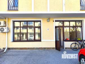 2-к квартира, вторичка, 74м2, 1/3 этаж