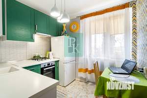 2-к квартира, вторичка, 42м2, 1/5 этаж