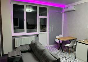 Студия квартира, вторичка, 37м2, 3/7 этаж