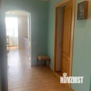 2-к квартира, вторичка, 58м2, 1/5 этаж