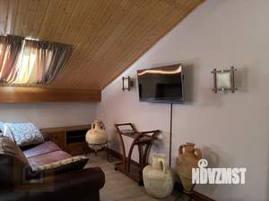 4-к квартира, вторичка, 140м2, 10/10 этаж