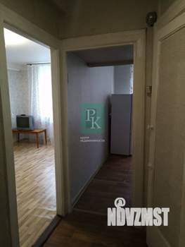 1-к квартира, вторичка, 30м2, 3/5 этаж