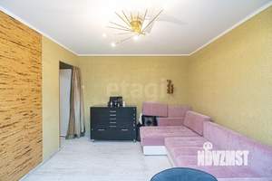 2-к квартира, вторичка, 63м2, 1/9 этаж