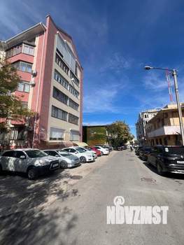 4-к квартира, вторичка, 119м2, 3/5 этаж