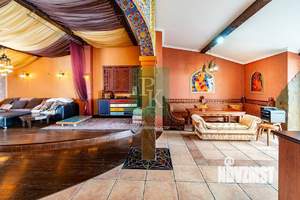 2-к квартира, вторичка, 98м2, 6/6 этаж