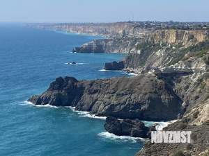 Студия квартира, вторичка, 32м2, 1/3 этаж