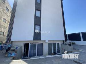 2-к квартира, вторичка, 43м2, 1/4 этаж