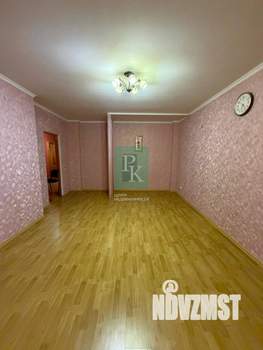 3-к квартира, вторичка, 80м2, 3/10 этаж