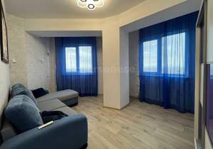 2-к квартира, вторичка, 65м2, 13/16 этаж