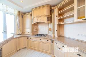 3-к квартира, вторичка, 120м2, 6/10 этаж