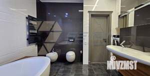 3-к квартира, вторичка, 132м2, 10/13 этаж