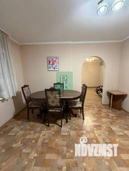 3-к квартира, вторичка, 80м2, 3/10 этаж