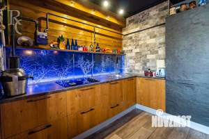 4-к квартира, вторичка, 140м2, 5/6 этаж