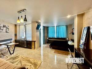 Студия квартира, вторичка, 42м2, 2/10 этаж