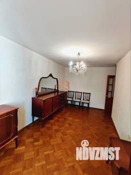 3-к квартира, вторичка, 70м2, 3/5 этаж