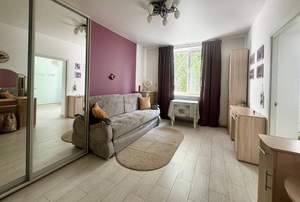2-к квартира, вторичка, 42м2, 1/2 этаж
