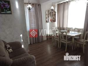4-к квартира, вторичка, 142м2, 1/5 этаж