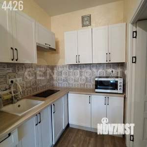 Студия квартира, вторичка, 32м2, 1/2 этаж